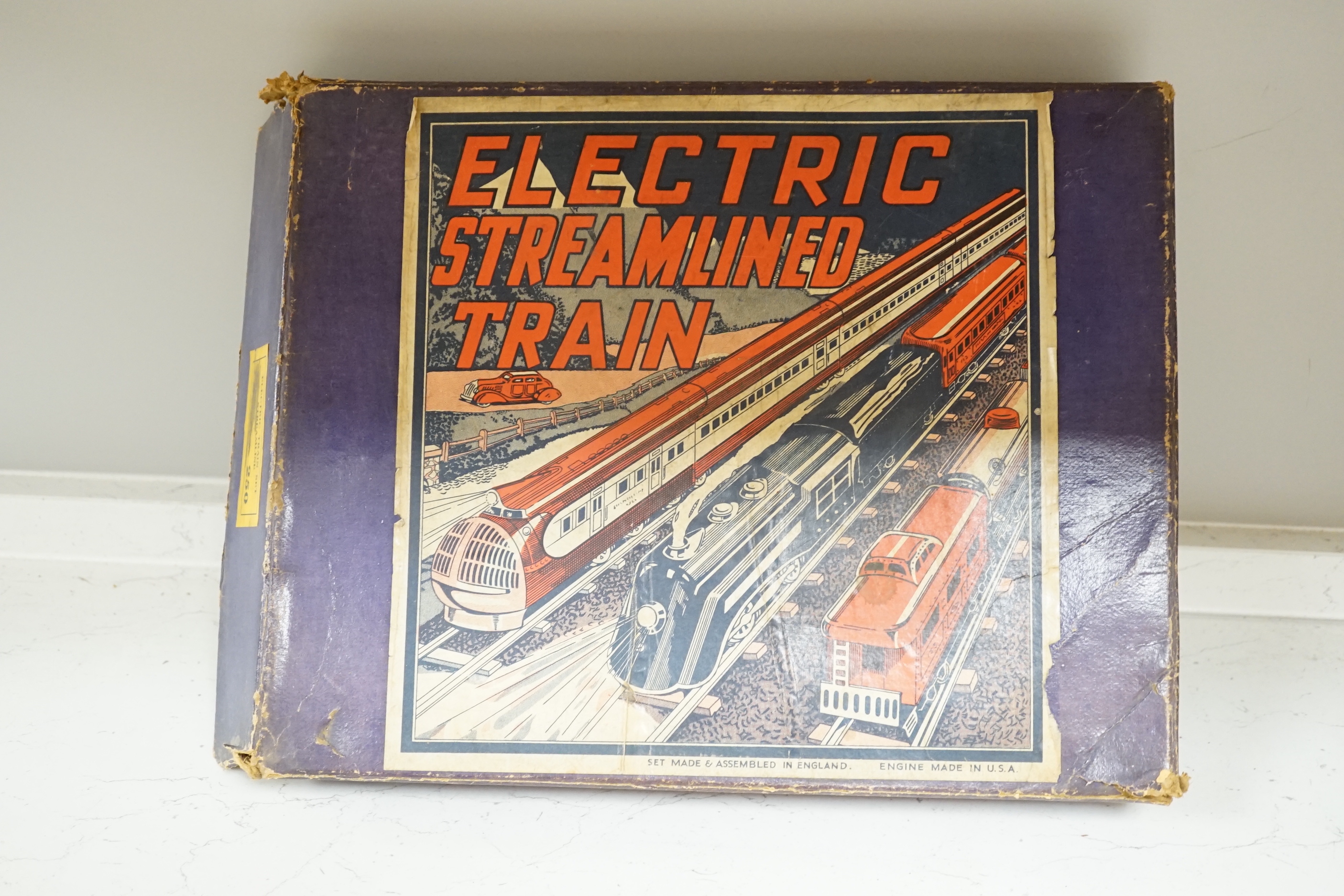 An electric Pullman Streamlined Train set with number 252 transformer and original box numbered 250